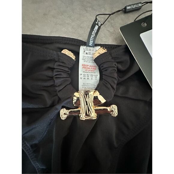 NWT Black Pretty Little Thing bikini bottom with gold embellishments - Picture 3 of 4